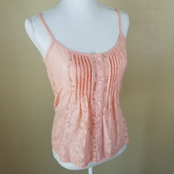 Daytrip Tops - 2/$25 Daytrip Buckle Light Pink Lace Boho Tank SM